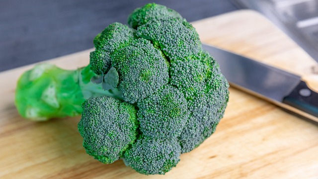 broccoli, vegetable, food, healthy, fresh, diet, natural, green, raw, organic, vegetarian, delicious, nutrition, appetite, dieting, broccoli, broccoli, broccoli, broccoli, broccoli